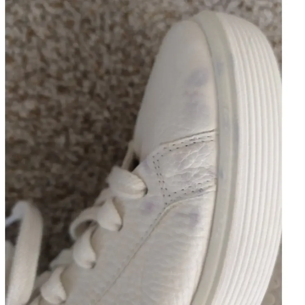 Ecco White Leather Low-Top Sneakers